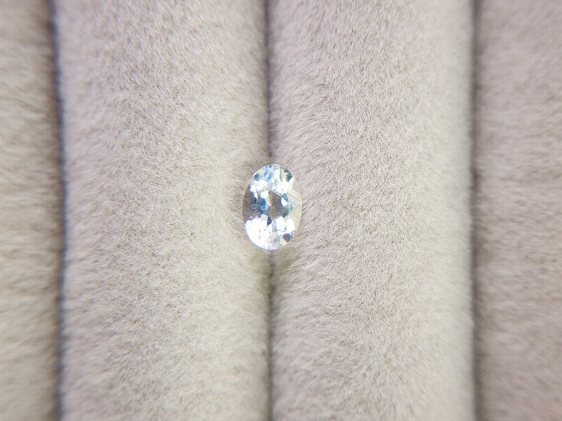 0760-5　アンデシンラブラドライト　0.51ct