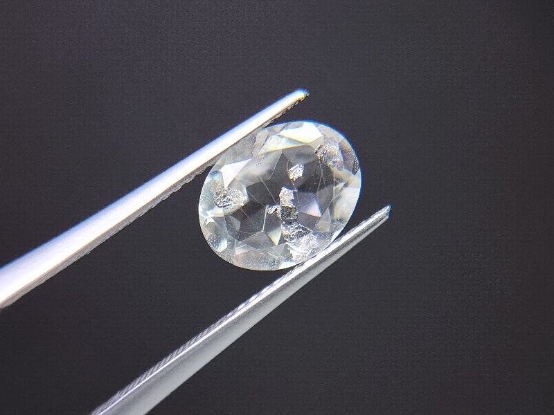 dQ-19　銀箔入り！ダブレットクォーツ　2.33ct