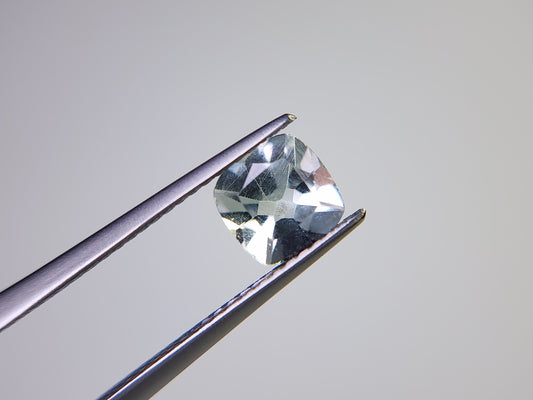 0878-4-3　グリーンベリル　0.86ct