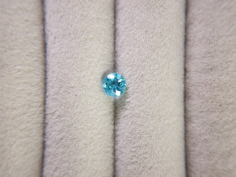 0471-3　アパタイト　0.66ct