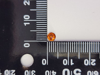 【500円均一】1/5正午まで　合成オレンジモアッサナイト　0.22ct　9