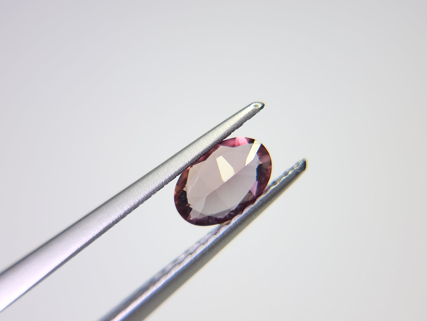 0152-3-7　バイカラーアンデシン　0.42ct
