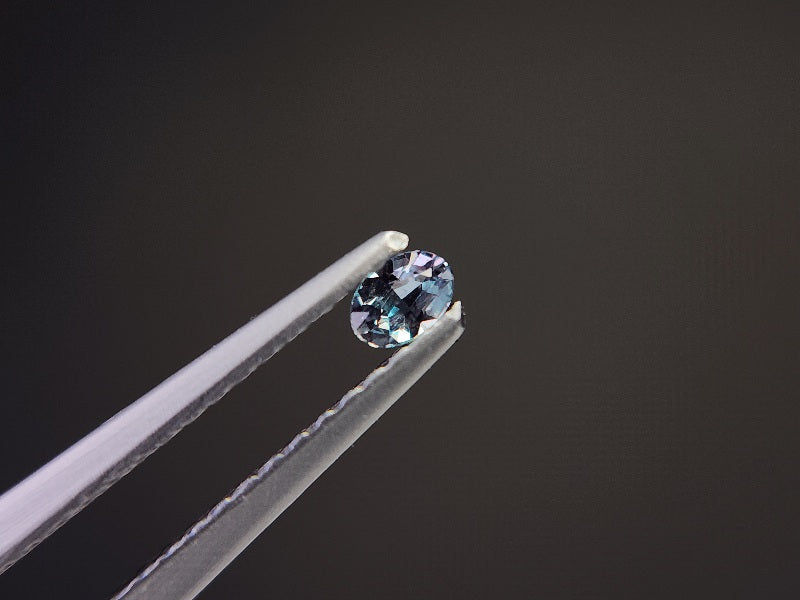 0266-1　アレキサンドライト(ブラジル産)　0.08ct