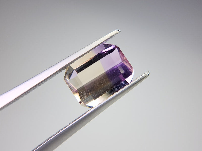 AMT-16　アメトリン　2.22ct