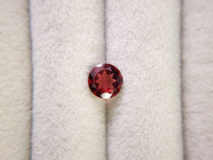 0910-2-10　ガーネット　1.24ct