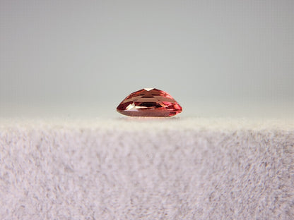 0152-1-40　バイカラーアンデシン　0.34ct