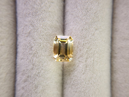 0365-5-8　バイカラーシトリン　1.90ct