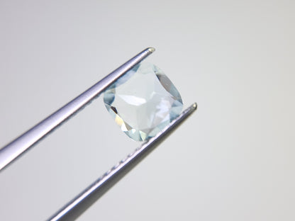 0878-4-8　グリーンベリル　0.71ct