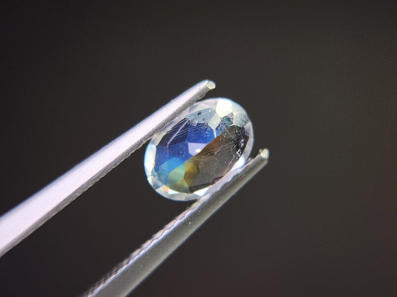 0761-4　アンデシンラブラドライト　0.73ct