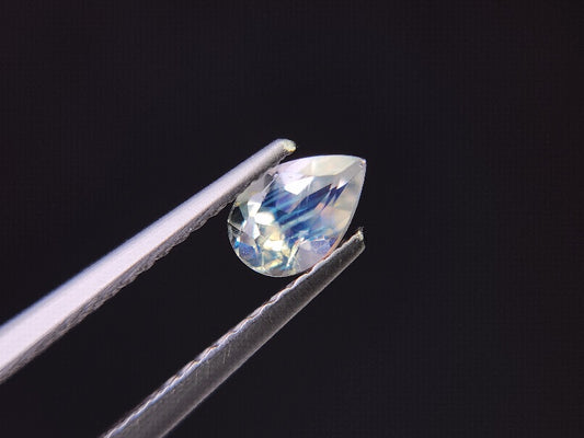 0762-4　アンデシンラブラドライト　0.47ct