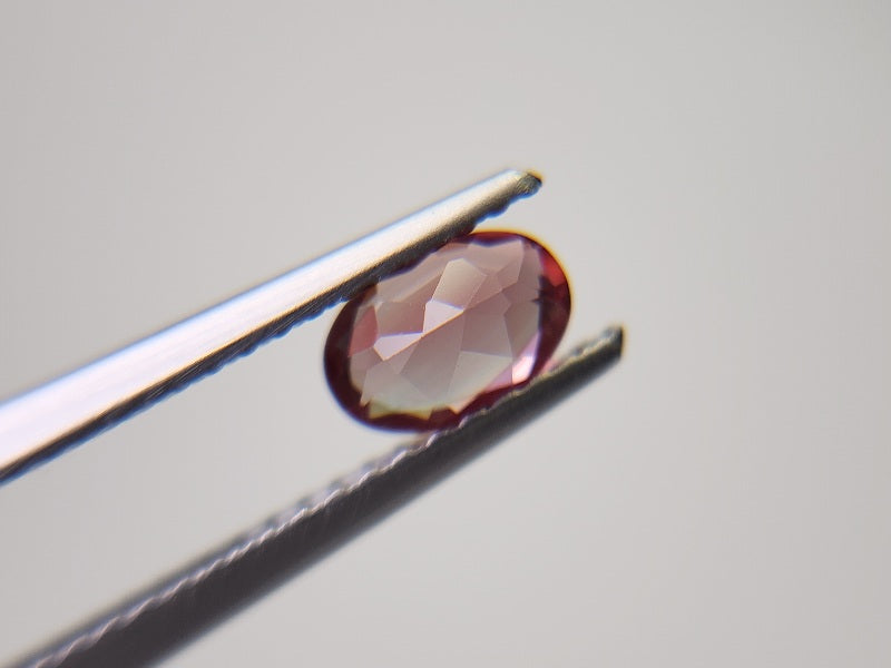 0152-2-11　バイカラーアンデシン　0.43ct