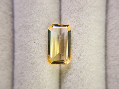 0365-4-1　バイカラーシトリン　2.97ct