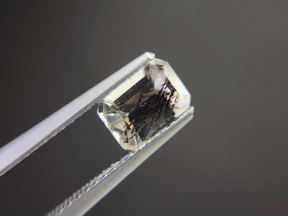 【期間限定】10/23まで　ルチルインスキャポライト　1.05ct　8