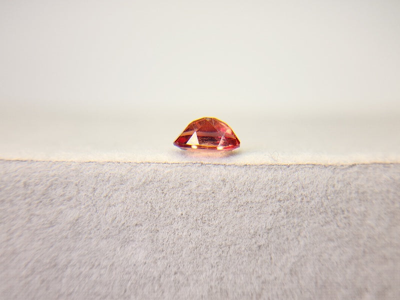 0152-1-15　バイカラーアンデシン　0.44ct