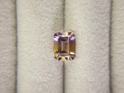 AMT-19　アメトリン　2.17ct