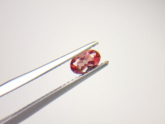 0152-1-18　バイカラーアンデシン　0.42ct