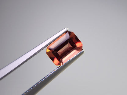 0151-2-11　バイカラーアンデシン　0.77ct