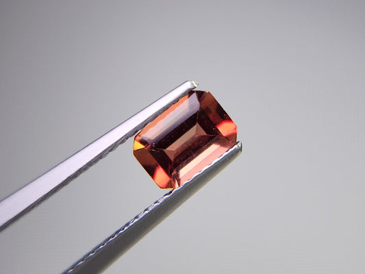 0151-2-11　バイカラーアンデシン　0.77ct