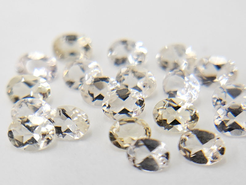LTE-ye-BE-2　【リトル東洋ルース】イエローベリル　合計3.01ct[写真の宝石すべて]