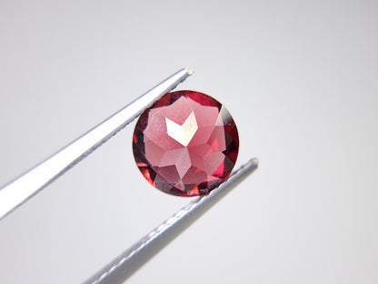 0910-5-8　ガーネット　1.97ct