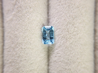 0008-14　アクアマリン　0.56ct