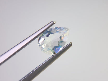 0763-2　アンデシンラブラドライト　0.68ct