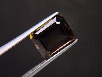 SMQ-13　スモーキークォーツ　4.05ct