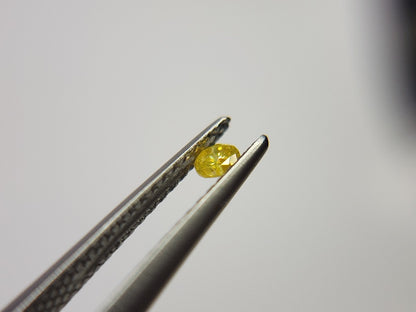 yeDM-7　イエローダイヤモンド　0.07ct