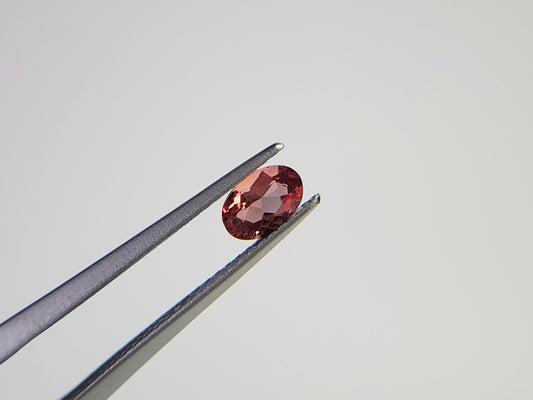 0152-2-1　バイカラーアンデシン　0.37ct