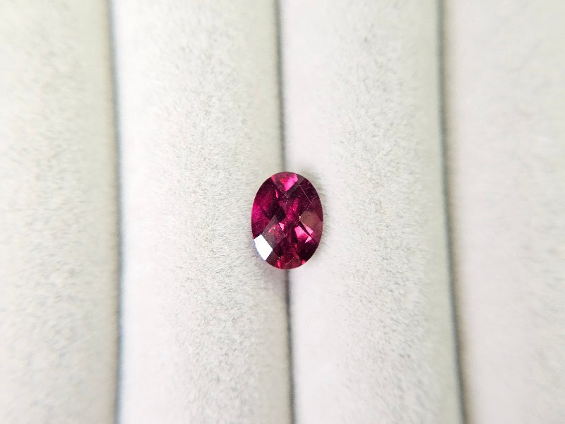 RDGA-4　ロードライトガーネット　1.41ct