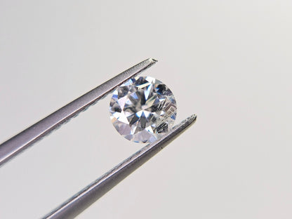 MOI-6　合成モアッサナイト　0.49ct