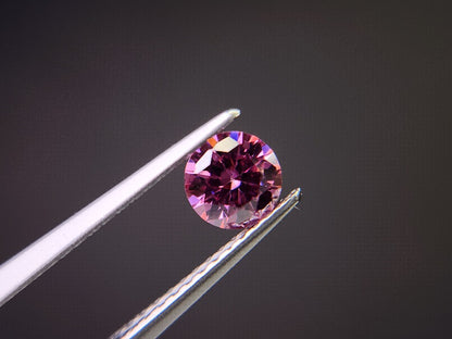 piMOI-2　合成ピンクモアッサナイト　0.44ct