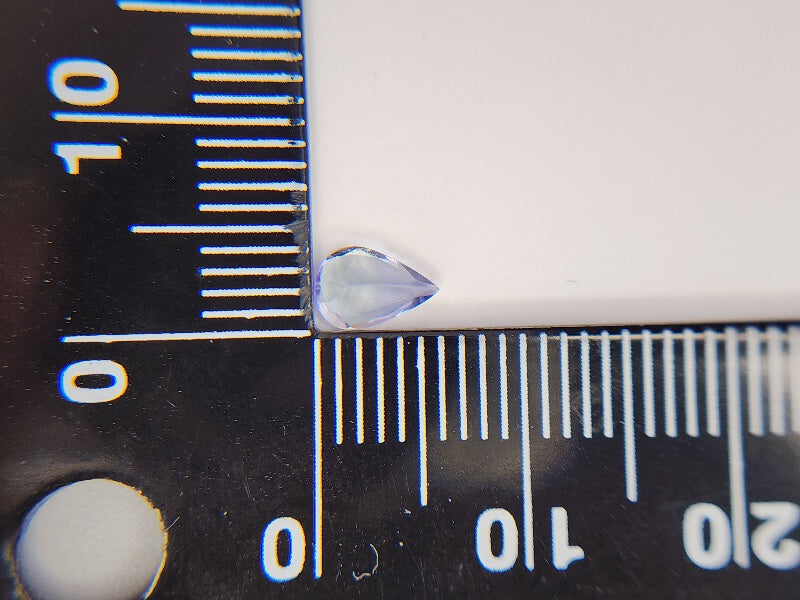 0644-13-3　ゾイサイト　0.40ct