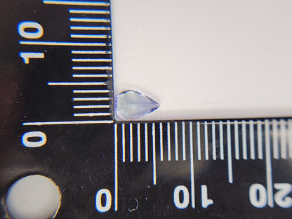 0644-13-3　ゾイサイト　0.40ct