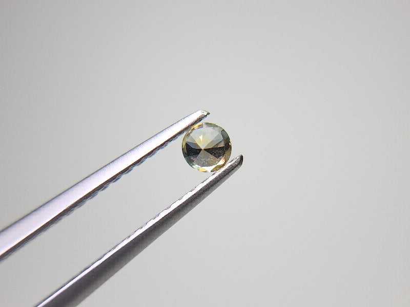 0090-40　モンタナサファイア　0.13ct