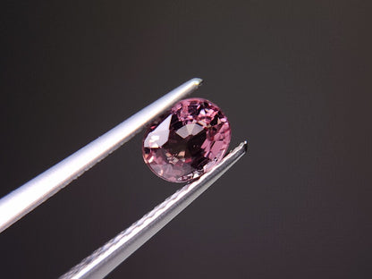 ccGA-5　カラーチェンジガーネット　0.79ct