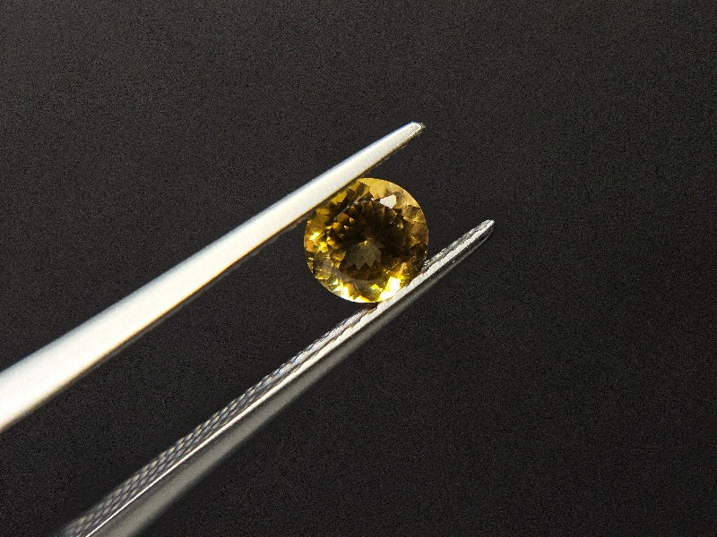 CND-5　コンドロダイト　0.49ct