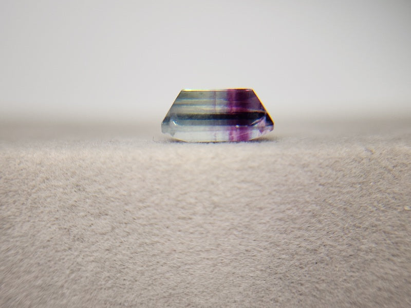 bc-FLO-45　バイカラーフローライト　2.59ct