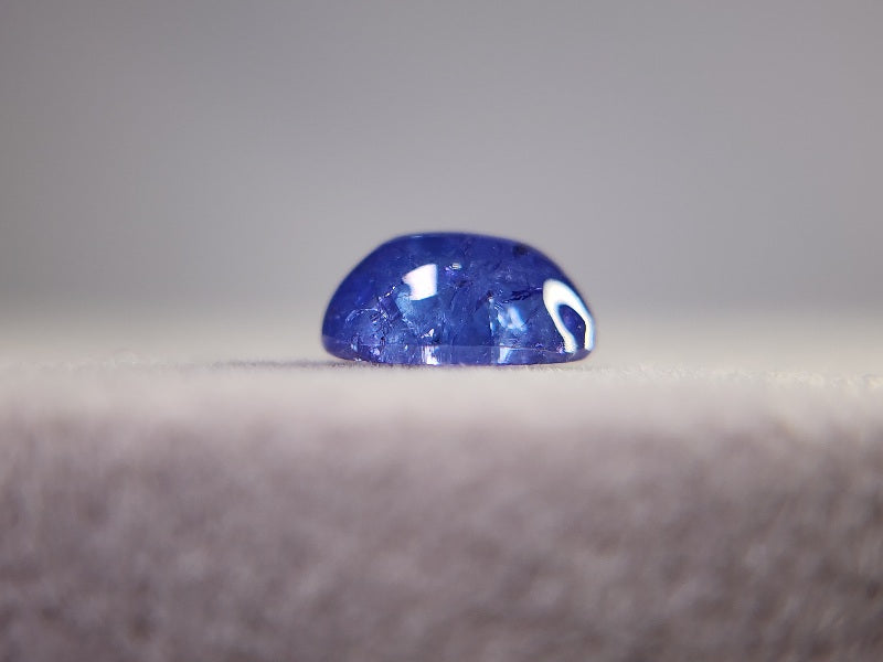 0011-11　タンザナイト　1.69ct