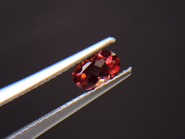 0152-1-12　バイカラーアンデシン　0.39ct