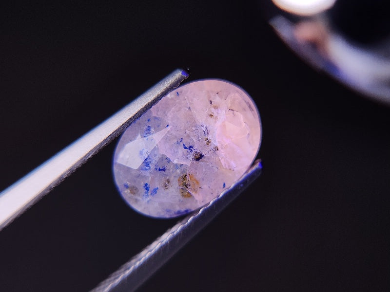 0442-13 パイライト入り！ラズライトインソーダライト 2.03ct