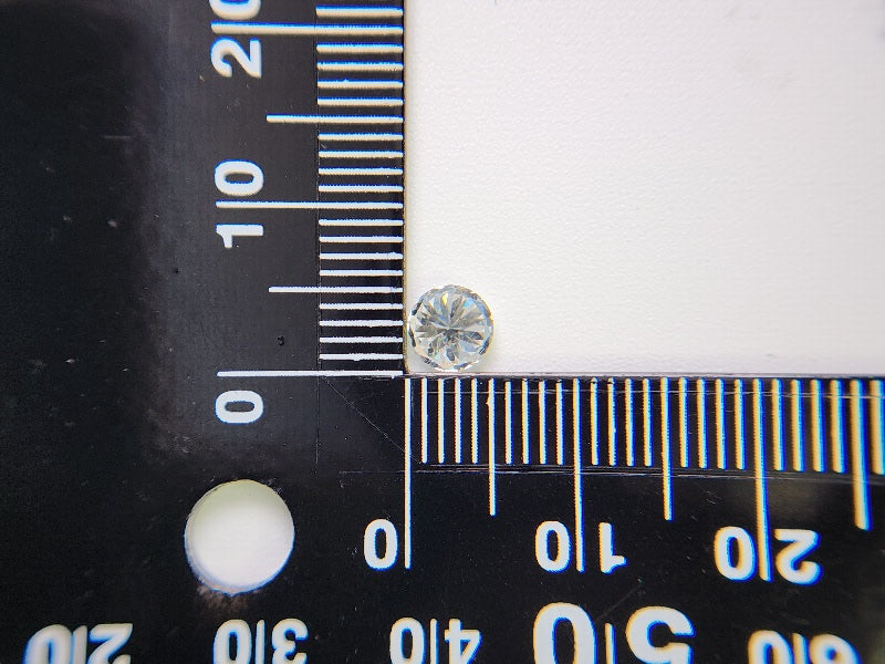 【期間限定】10/18まで　合成モアッサナイト　0.48ct　⑤