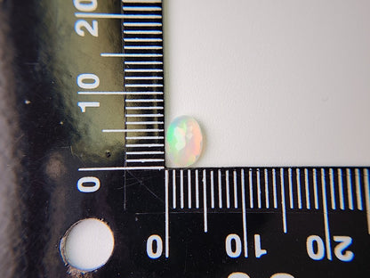 0909-2-7　オパール　0.40ct
