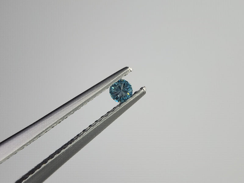 0015-3-2　ブルーダイヤモンド(トリートメント)　0.07ct