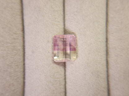 bc-FLO-19　バイカラーフローライト　3.79ct