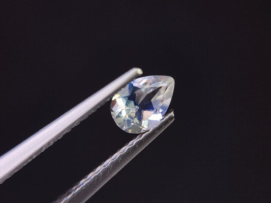 0762-5　アンデシンラブラドライト　0.45ct