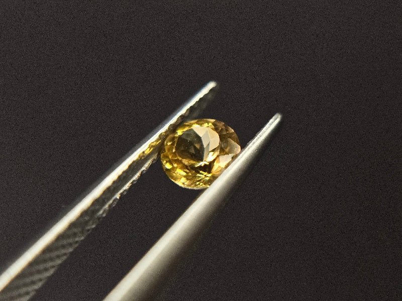 CND-6　コンドロダイト　0.36ct
