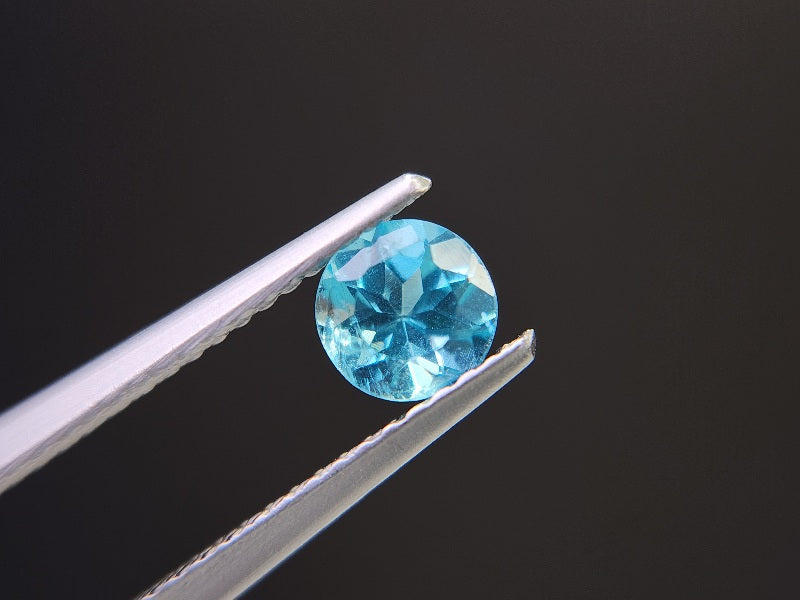 0471-3　アパタイト　0.66ct