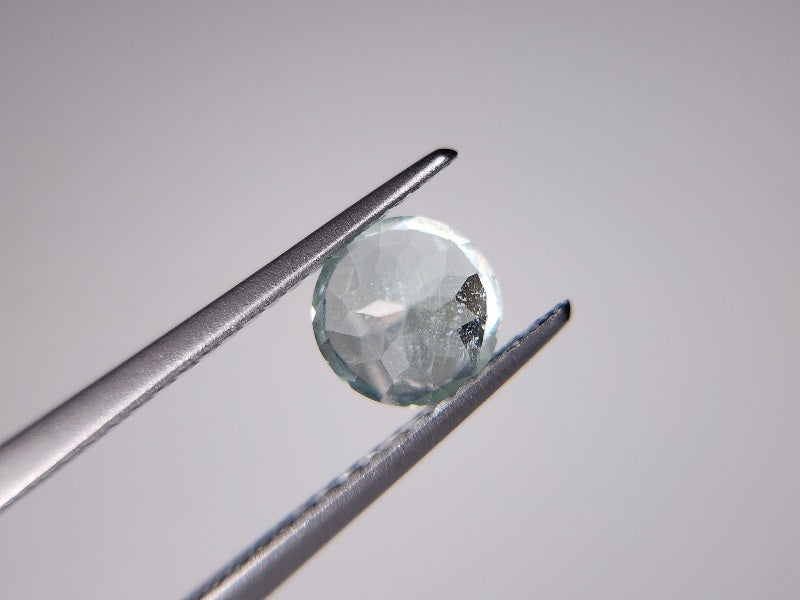 gBE-27　グリーンベリル　0.79ct