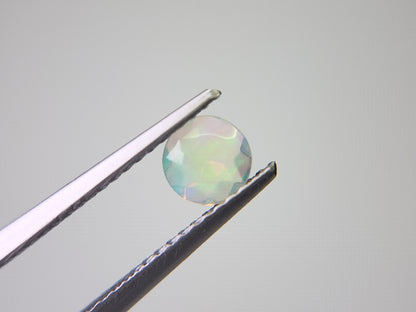 0909-4-5　オパール　0.27ct